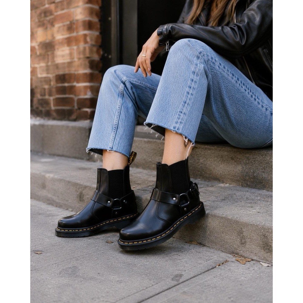 Dr. Martens 2976 Harness Chelsea Boots Black Leather Women's US 7 UK 5 EU 38 AW0